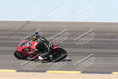 media/Apr-18-2025-CVMA Friday Practice (Fri) [[88baa45499]]/Racer 3/Session 2 (Bowl Pans)/